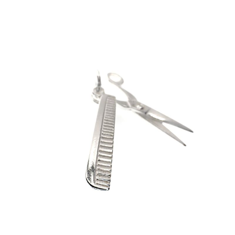 Image 2 of Silver charm; Hairdressing set