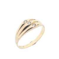 Gold ring with zirconia stones