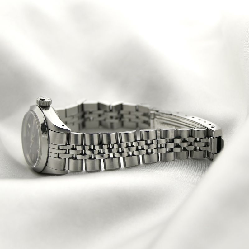 Image 12 of Rolex Oyster Perpetual 26mm 67180; Vintage ladies watch