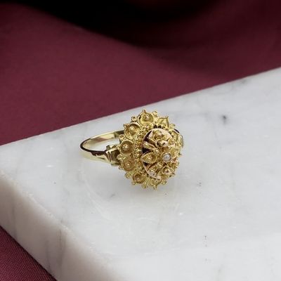 Antique two-tone gold ring of a beanie bell with pearl Image 2 of Antique two-tone gold ring of a beanie bell with pearl