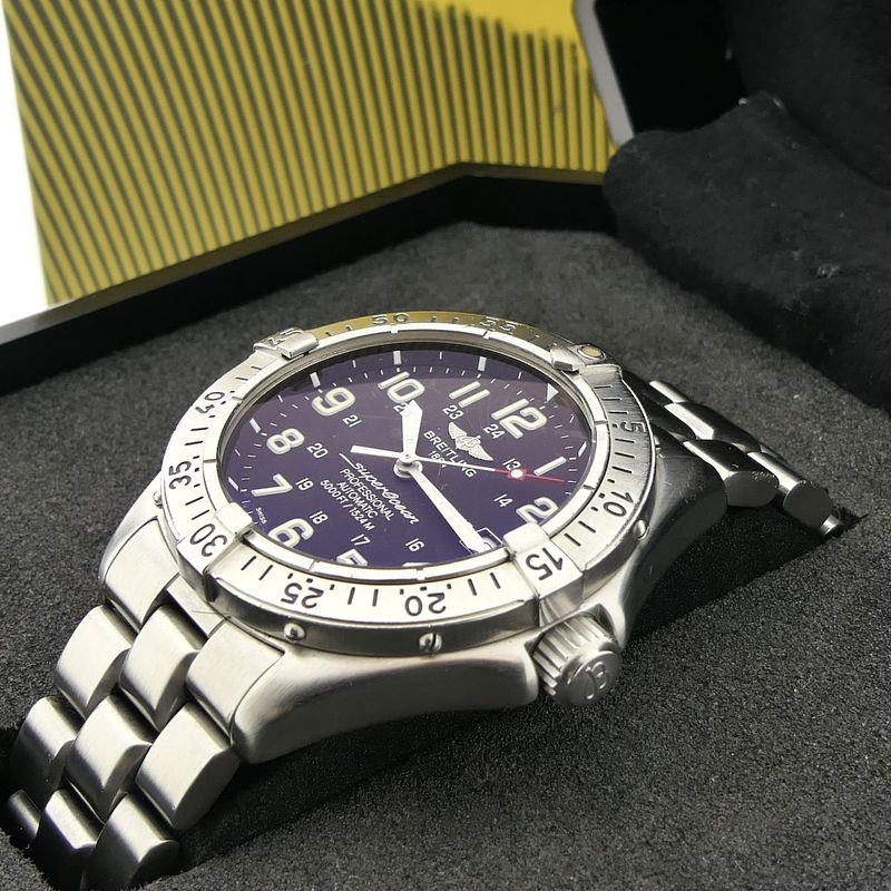 Image 17 of Breitling Superocean A17345; Automatic men's diving watch