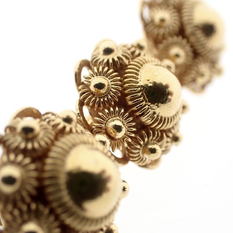 Image 3 of Golden Zeeland button brooch