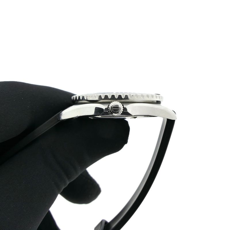 Image 6 of TAG Heuer Professional 1000 Quartz 980.013B; Vintage men's watch