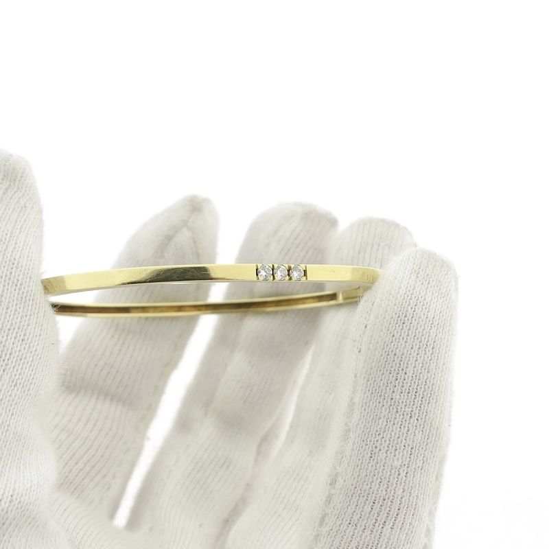 Image 9 of Gold bangle with diamond; 0.09 ct. | Ø 58 mm | Diamond