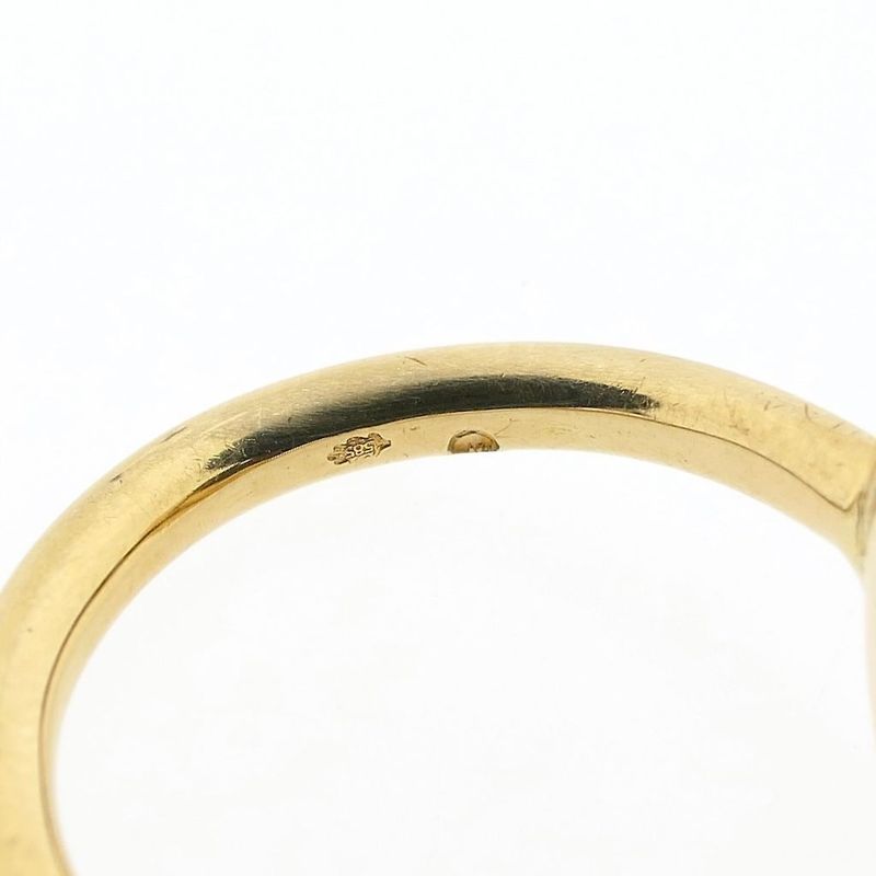 Image 8 of Gold ring with onyx