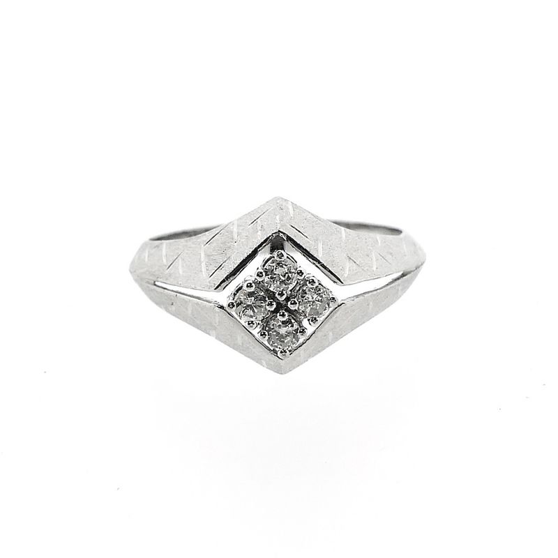 Image 3 of White gold ring with diamond 0.16 ct.