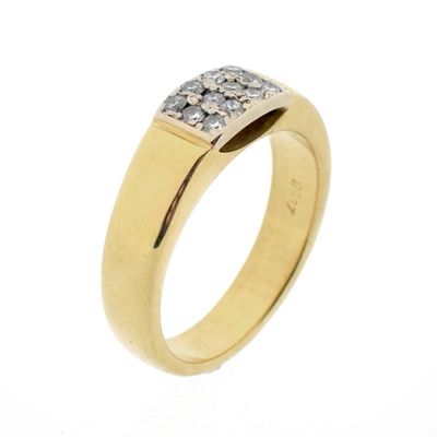 Image 1 of Gold pavé ring set with diamonds; 0.12 ct.