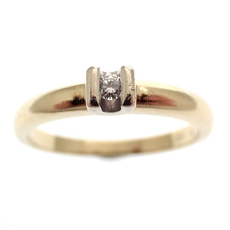 Image 3 of Gold solitaire ring with diamond; 0.05 ct.