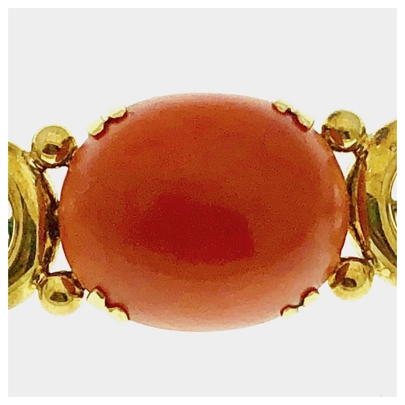 Image 2 of Antique gold brooch with blood coral