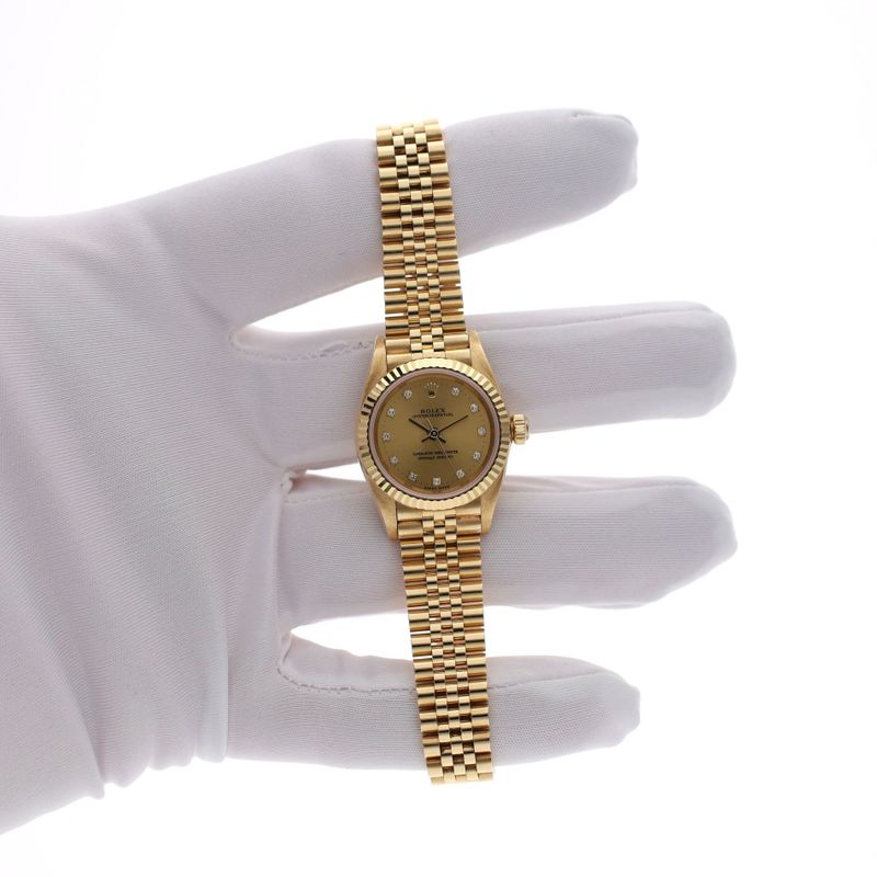 Image 13 of Rolex Oyster Perpetual 26mm 76198; 18ct. Yellow Gold Ladies Watch