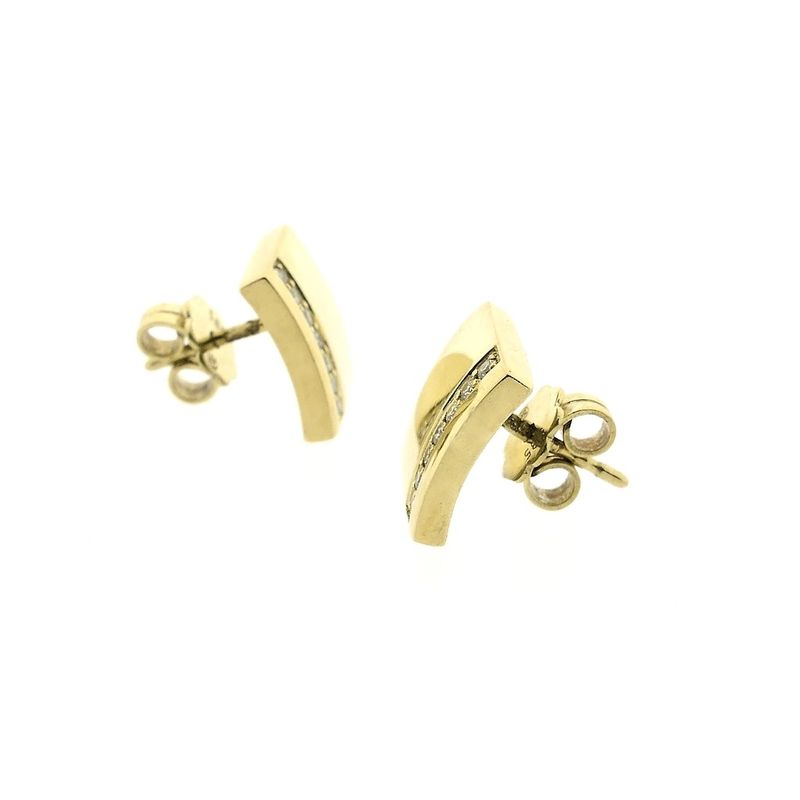 Image 5 of Gold stud earrings with diamond; 0.07 ct.