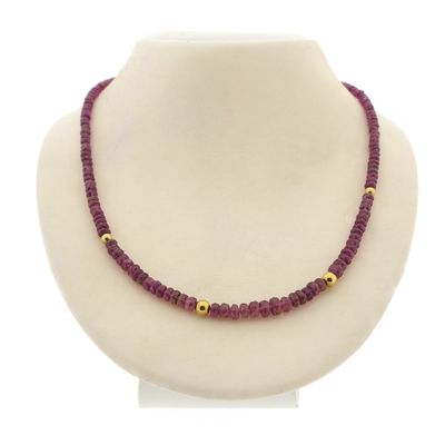 Pink tourmaline beaded necklace with gold clasp | 45.5 cm Image 1 of Pink tourmaline beaded necklace with gold clasp | 45.5 cm
