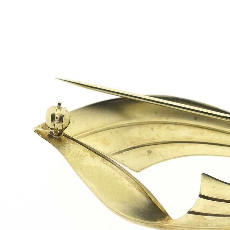 Image 6 of 9 crt. Vintage fantasy brooch