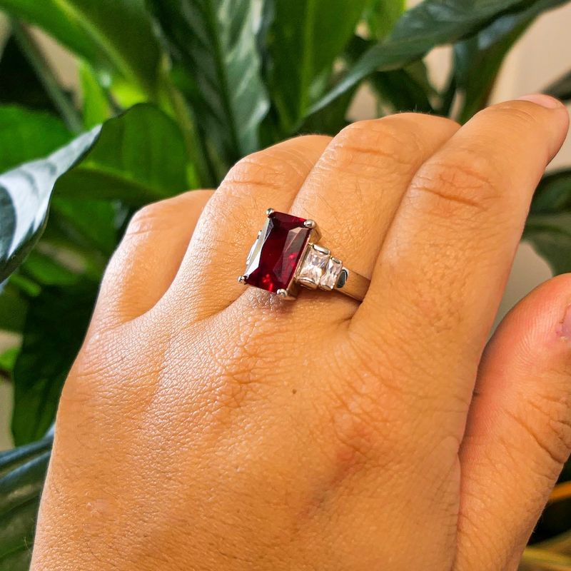 Image 4 of Silver ring with zirconia stones