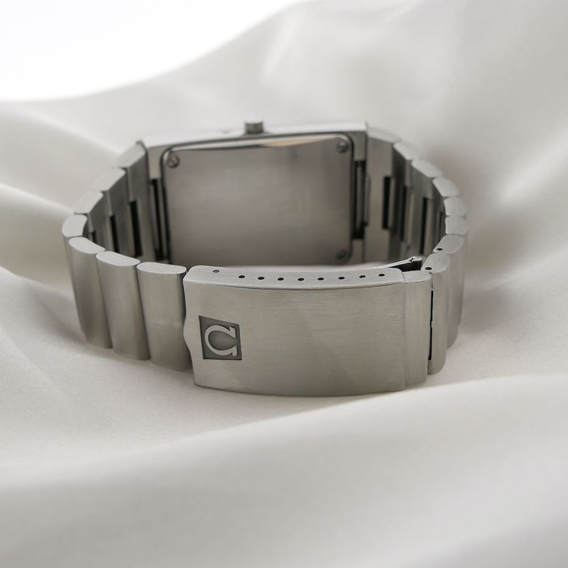 Image 12 of Omega Constellation Megaquartz f2,4Mhz; Vintage herenhorloge