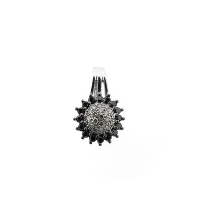 Image 1 of White gold entourage pendant with black diamond | 0.67 ct.
