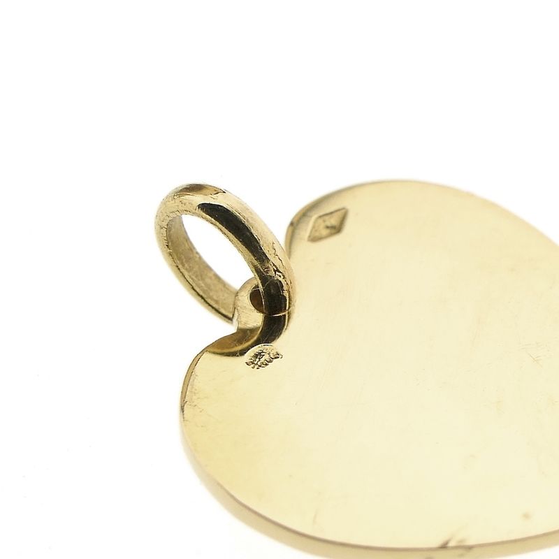 Image 6 of Gold pendant of a heart