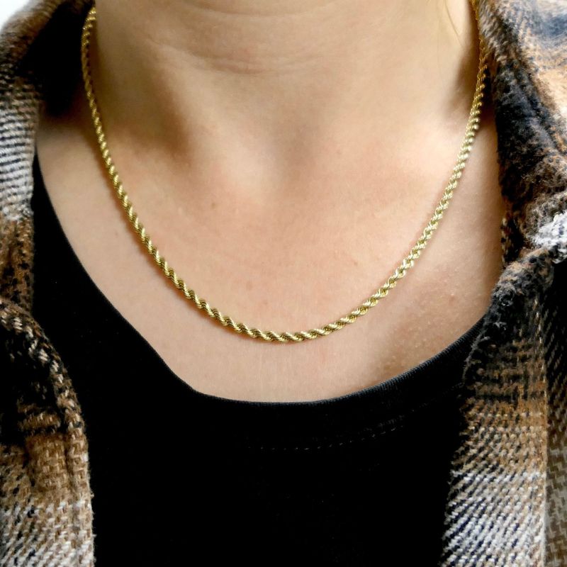 Image 9 of 9 carat twisted link chain