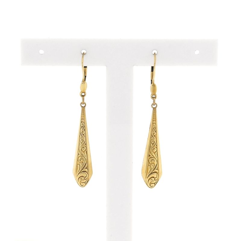 Image 1 of Gold earring with pattern