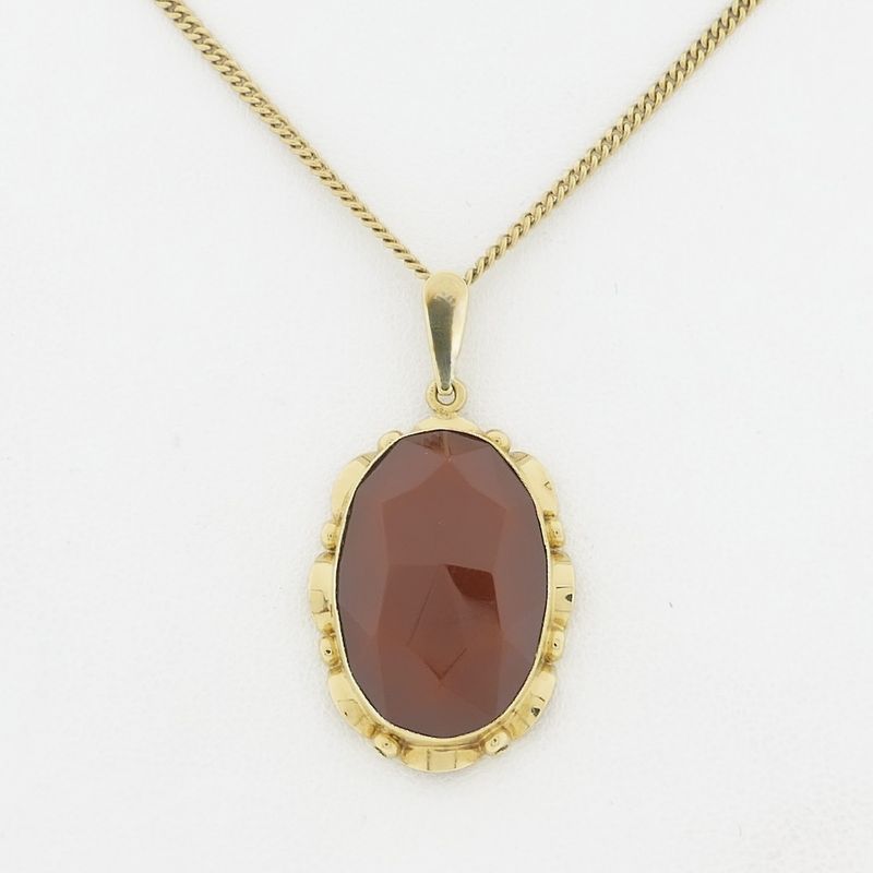 Image 9 of Vintage gold pendant with carnelian