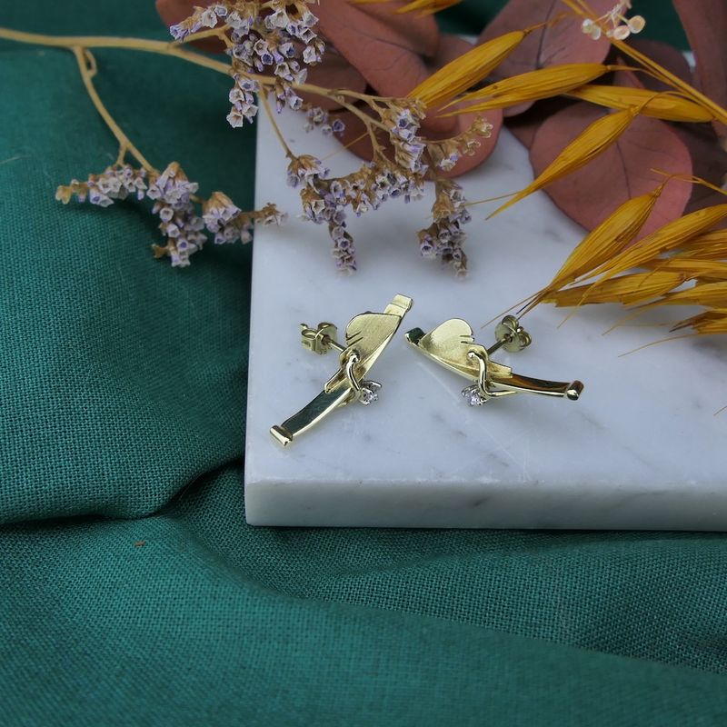 Image 2 of Gold fantasy stud earrings with diamonds | 0.10 ct.