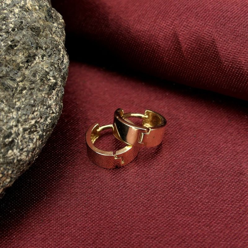 Image 2 of Gold subtle earrings | Ø 10.0 mm