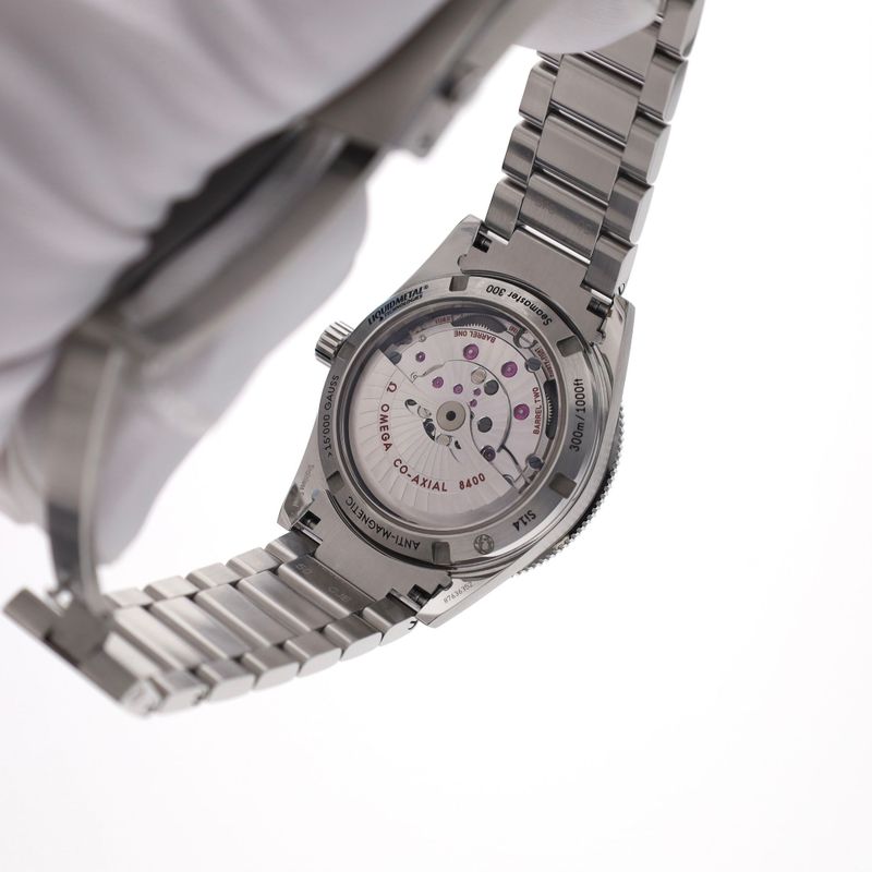 Image 11 of Omega Seamaster 300m Master Co-Axial Chronometer 233.30.41.21.01.001; Automatic Men's Watch