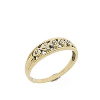 Gold heart ring with diamonds