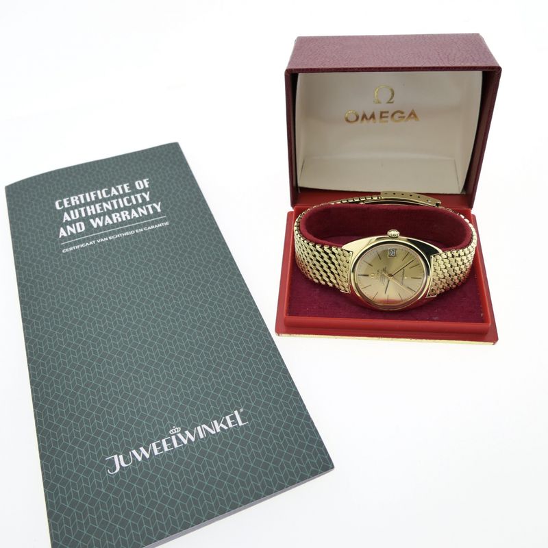 Image 22 of Omega Constellation Automatic Chronometer 168.009; Vintage 14k gold men's watch