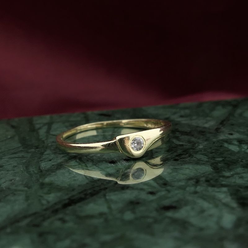 Image 6 of Gold solitaire ring with zirconia