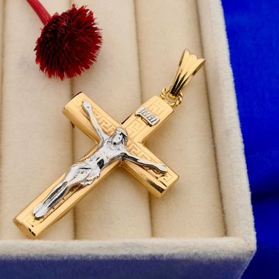 Bicolor Gold Pendant of a Cross with Corpus Image 2 of Bicolor Gold Pendant of a Cross with Corpus