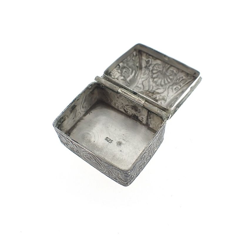 Image 4 of Vintage silver pill box