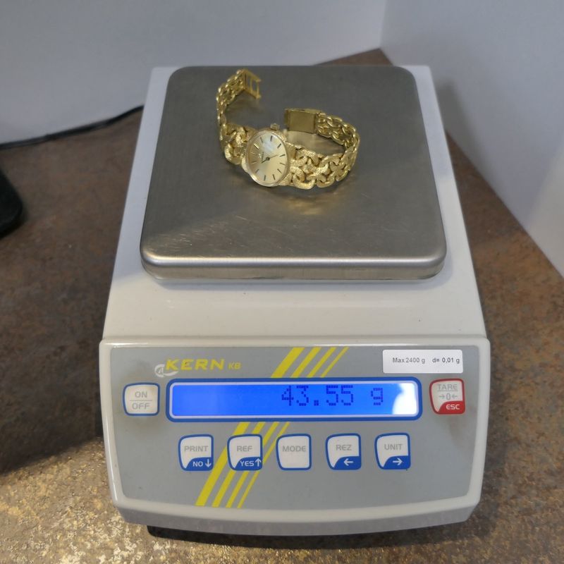 Image 20 of Omega Geneva Bracelet Watch; 18k Gold Women's Watch