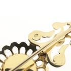 Image 6 of Gold brooch with blood coral