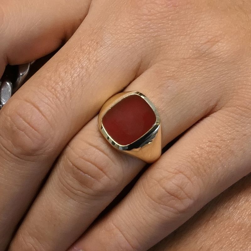 Image 10 of Gold signet ring with carnelian