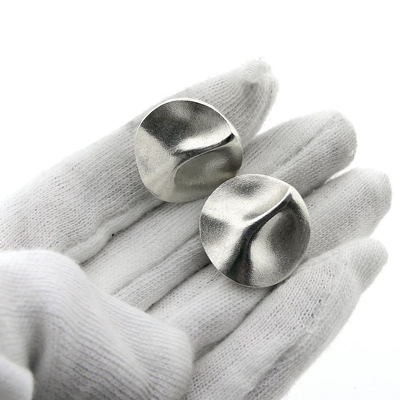 Image 3 of Silver Triangulum earrings | Lapponia