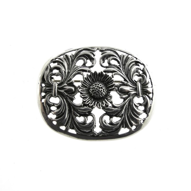 Image 1 of Large silver brooch | Floral design