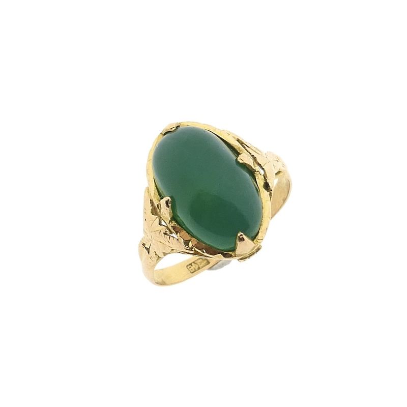 Image 3 of Vintage gold ring with chrysoprase