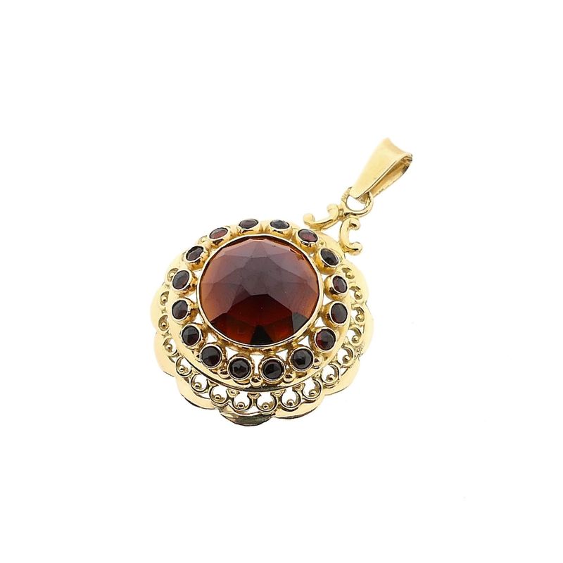 Image 7 of Vintage Gold Garnet Pendant