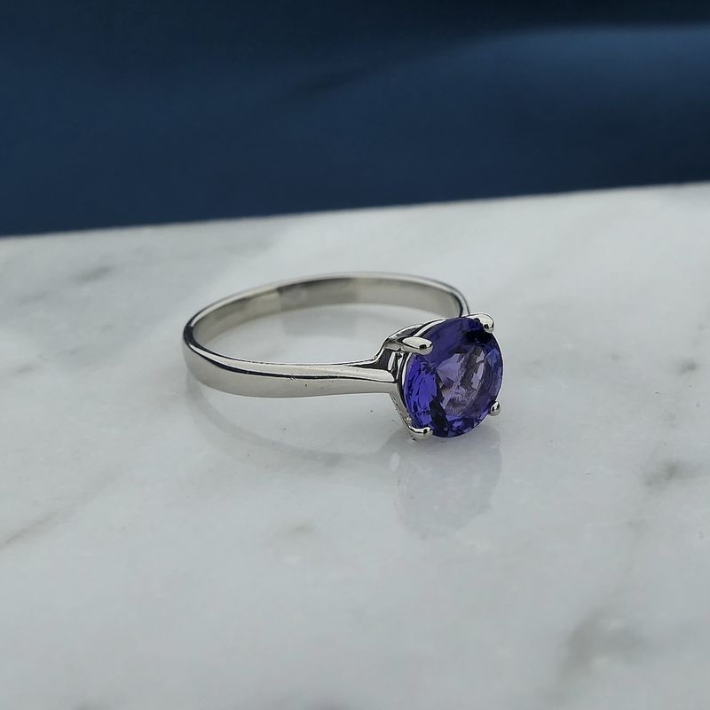 Image 2 of White gold solitaire ring with tanzanite