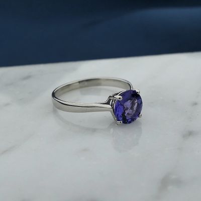 White gold solitaire ring with tanzanite Image 2 of White gold solitaire ring with tanzanite