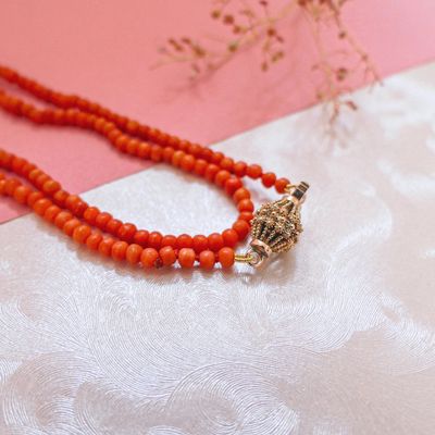 Image 2 of Vintage red coral beaded necklace with gold clasp | 96 cm