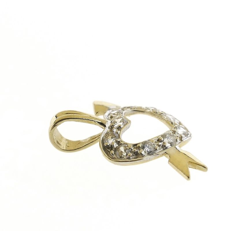 Image 4 of Gold pendant of a heart with arrow