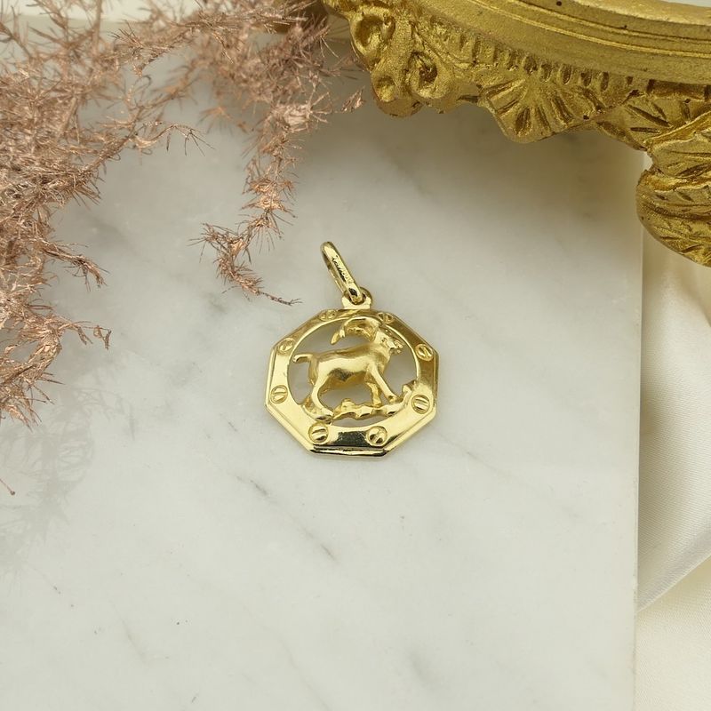 Image 2 of Gold zodiac sign pendant; Capricorn