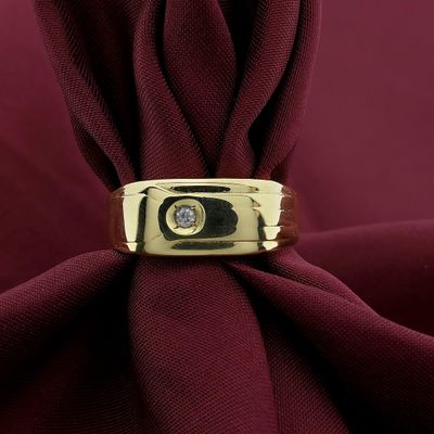 Image 2 of Gold men's signet ring with zirconia