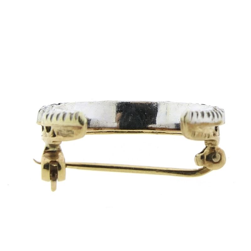 Image 5 of 9 carat brooch with sapphire and diamond; 0.34 ct.