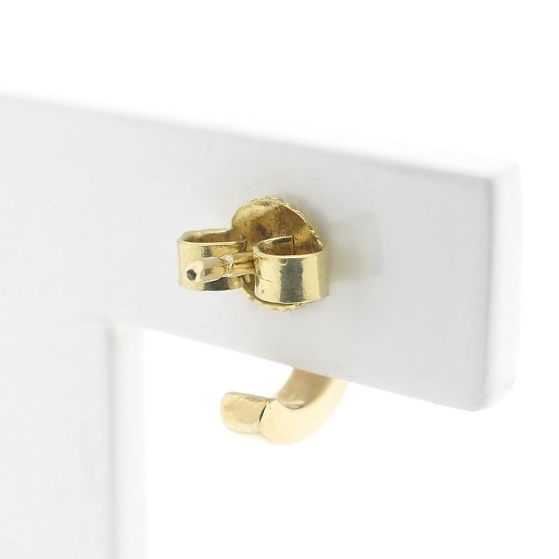 Image 5 of Gold stud earrings with diamond 0.06 ct.