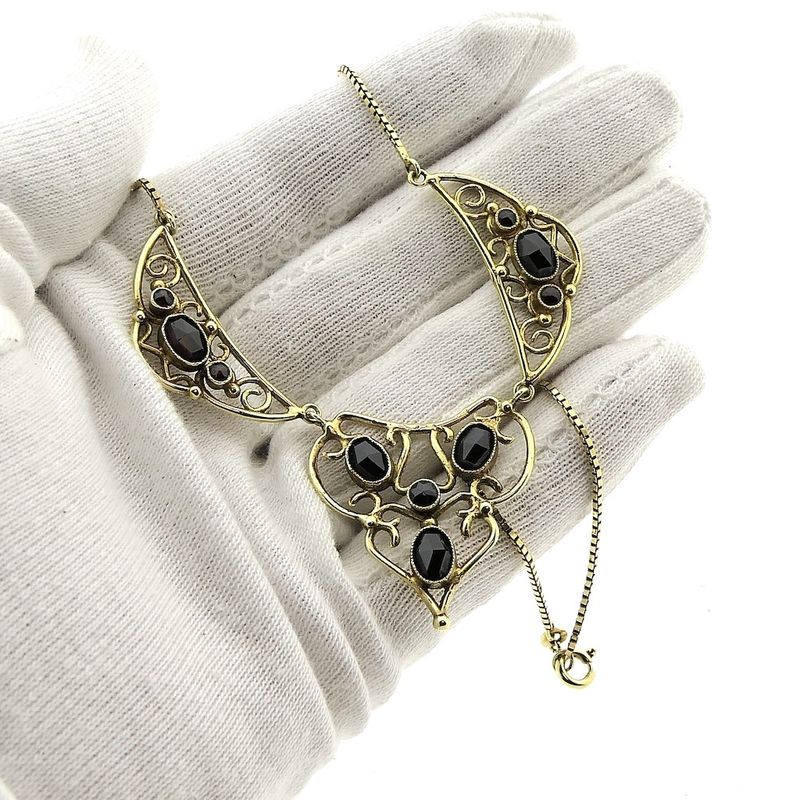 Image 7 of Antique gold necklace with garnet