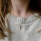 Image 14 of Gold necklace with a fixed pendant; Cross with zirconia | 42.5 cm - 45.5 cm