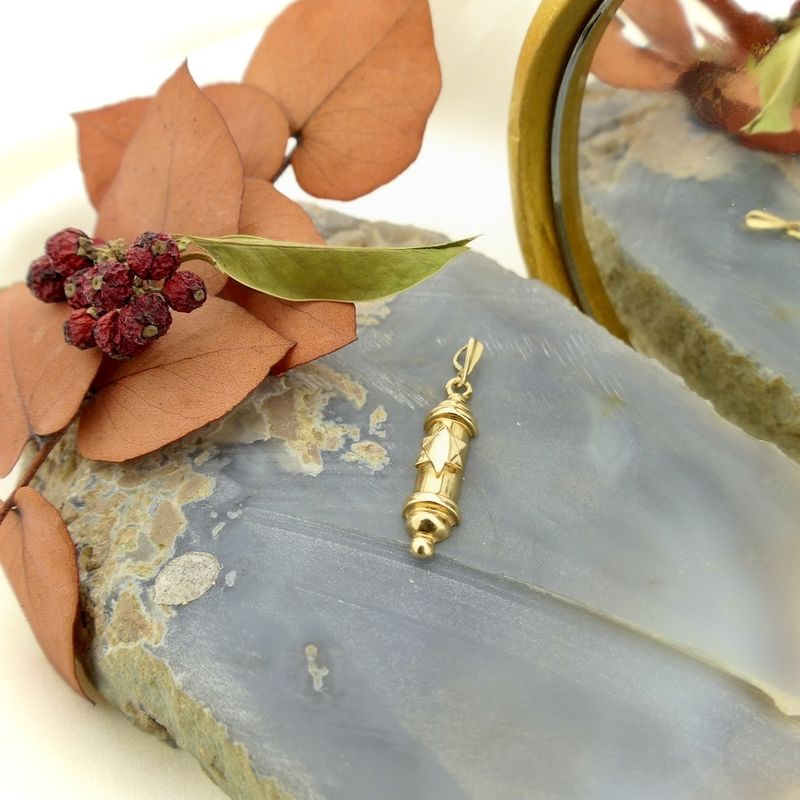 Image 11 of Vintage gold Mezuzah pendant